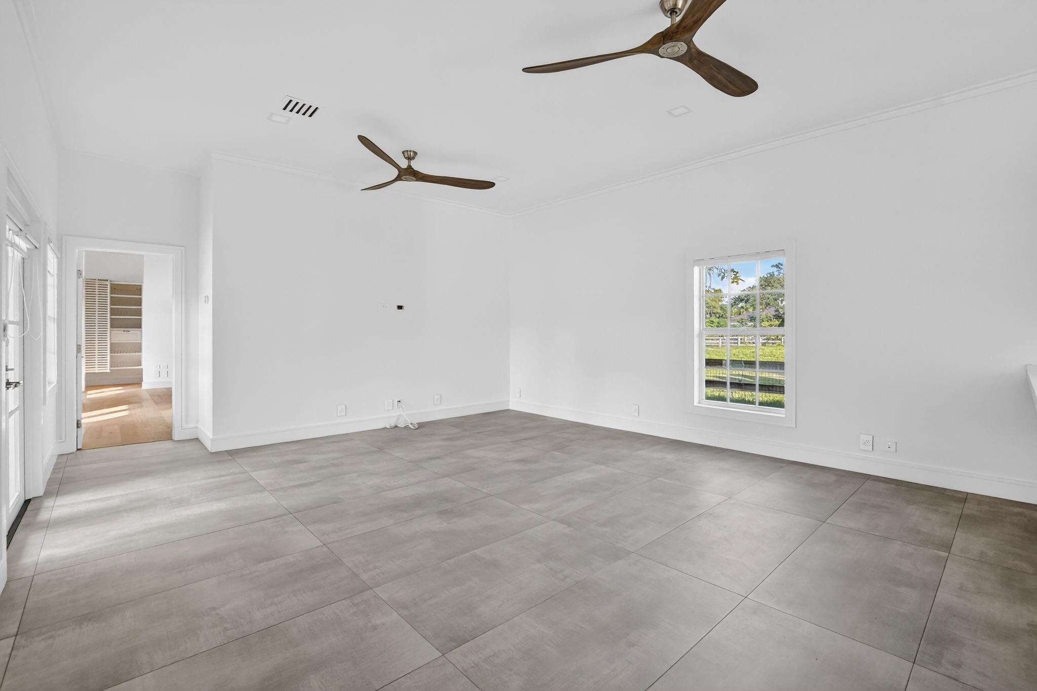 8233 Stagecoach Ln
