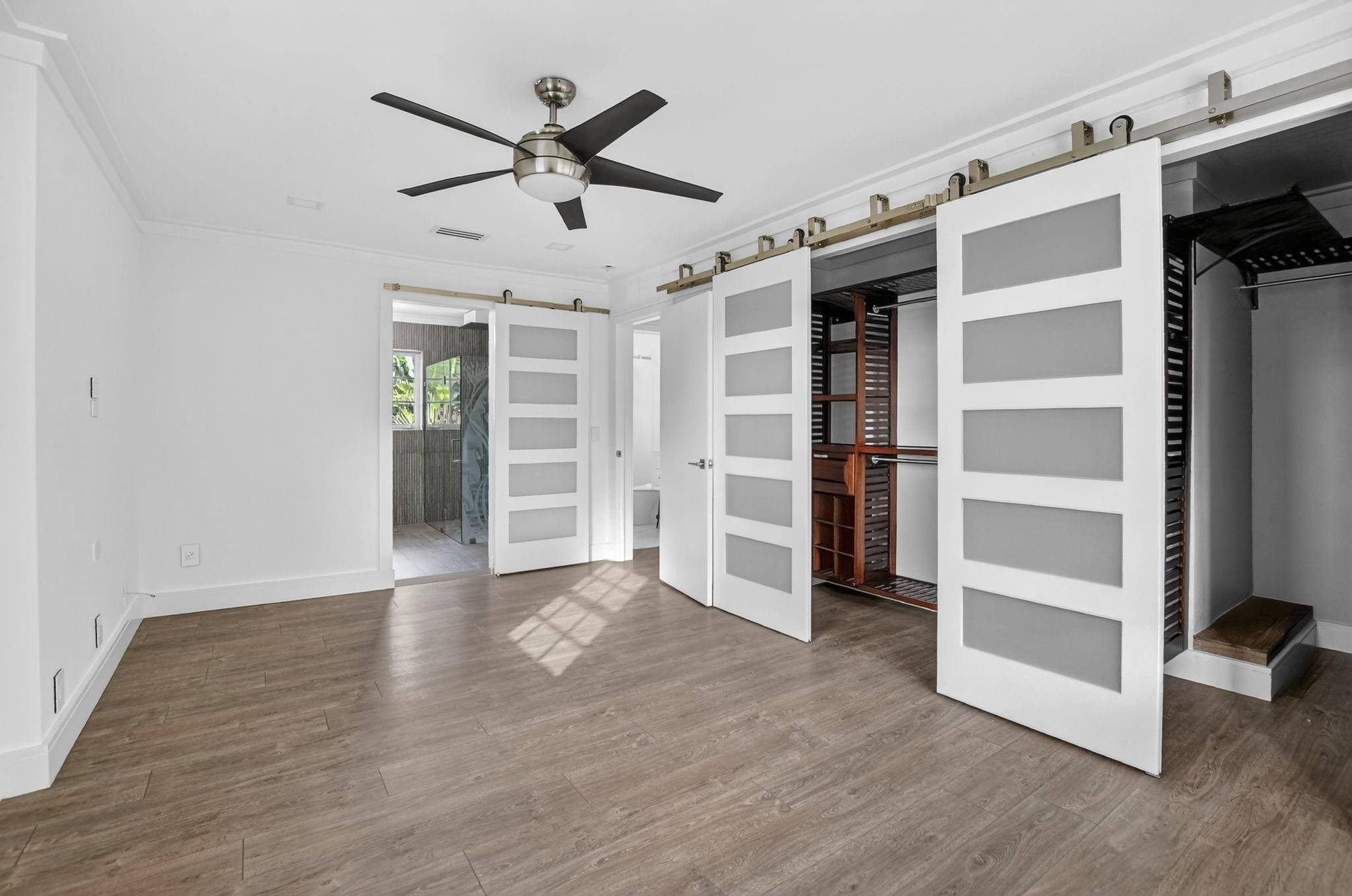 8233 Stagecoach Ln