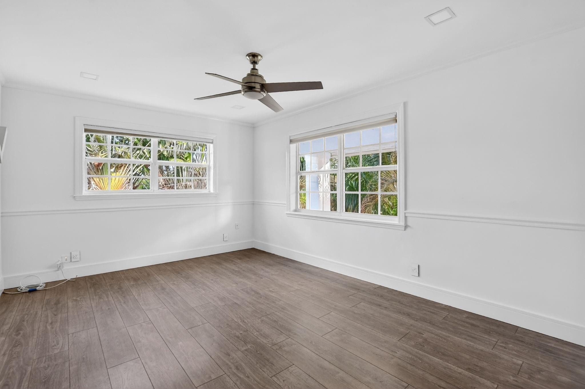 8233 Stagecoach Ln