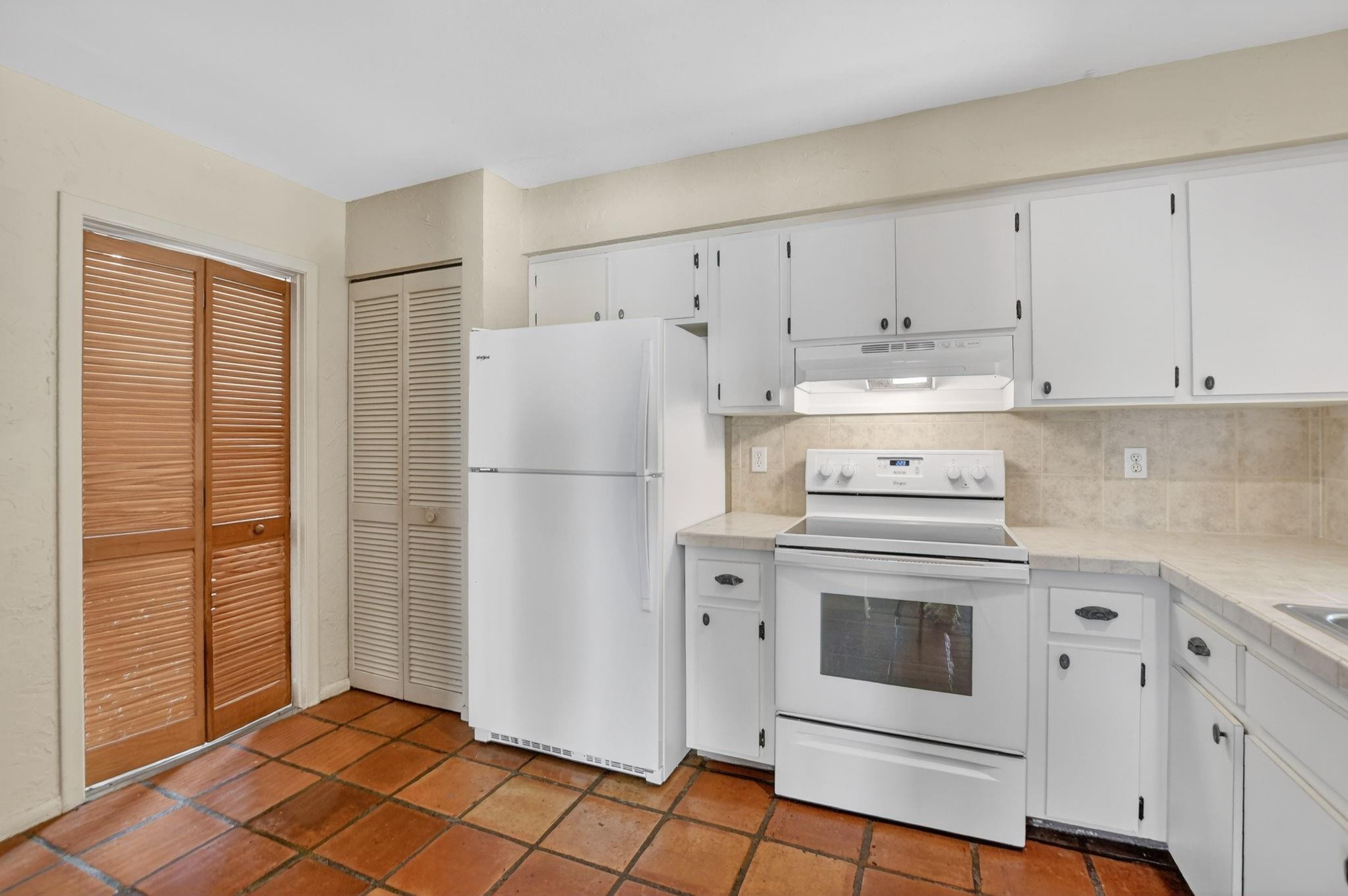 501 NW 54th St