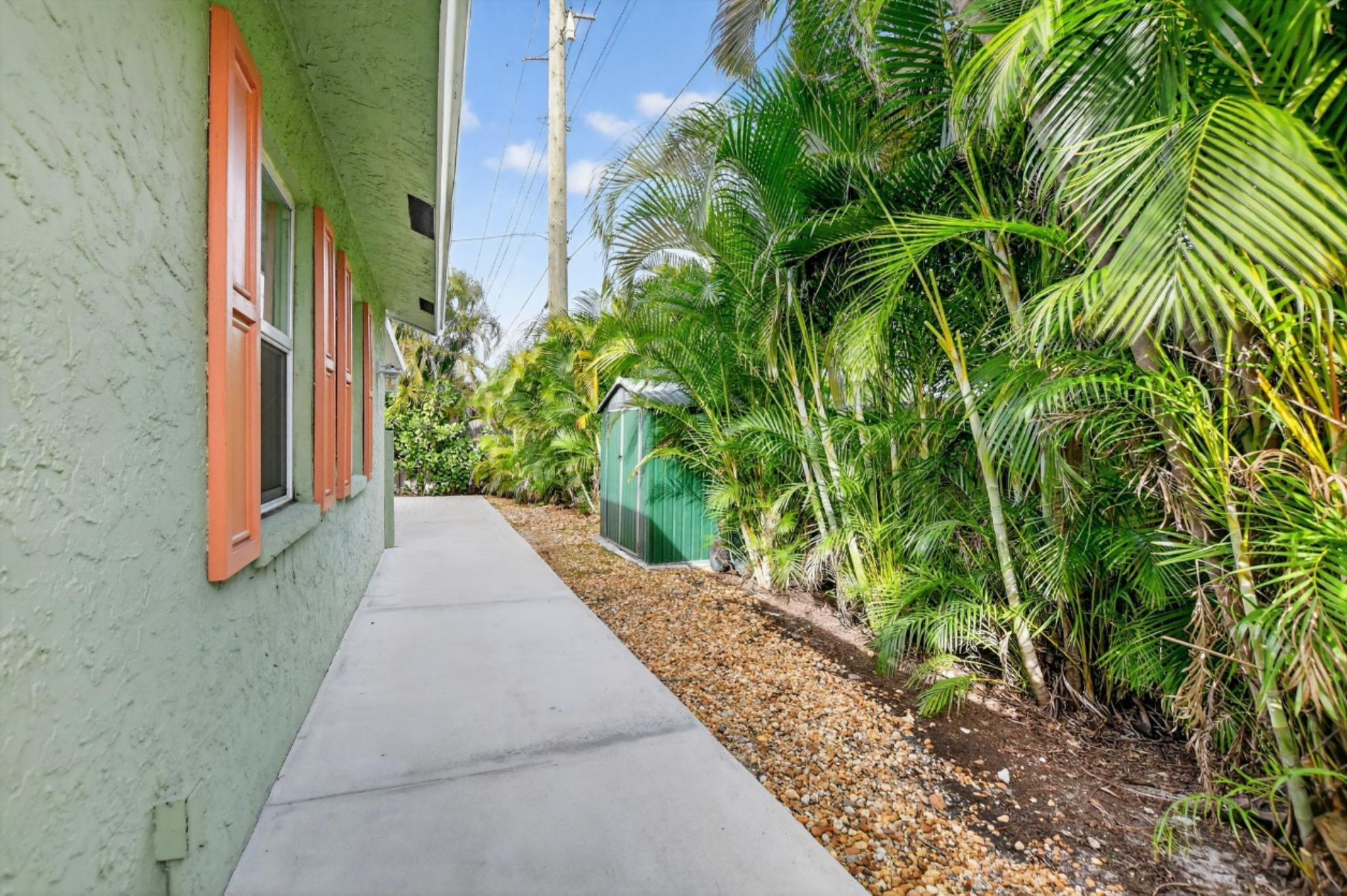 501 NW 54th St