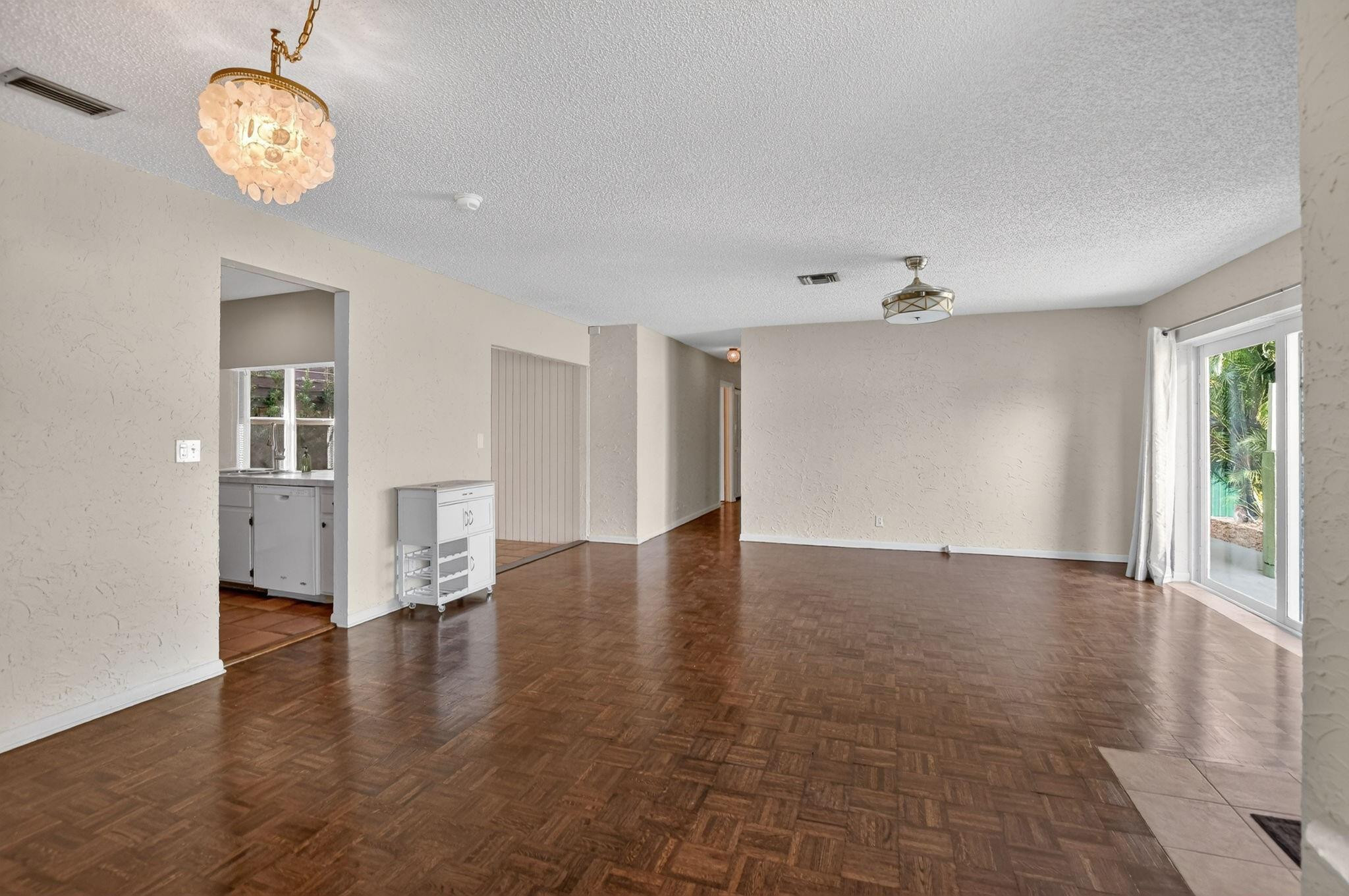 501 NW 54th St
