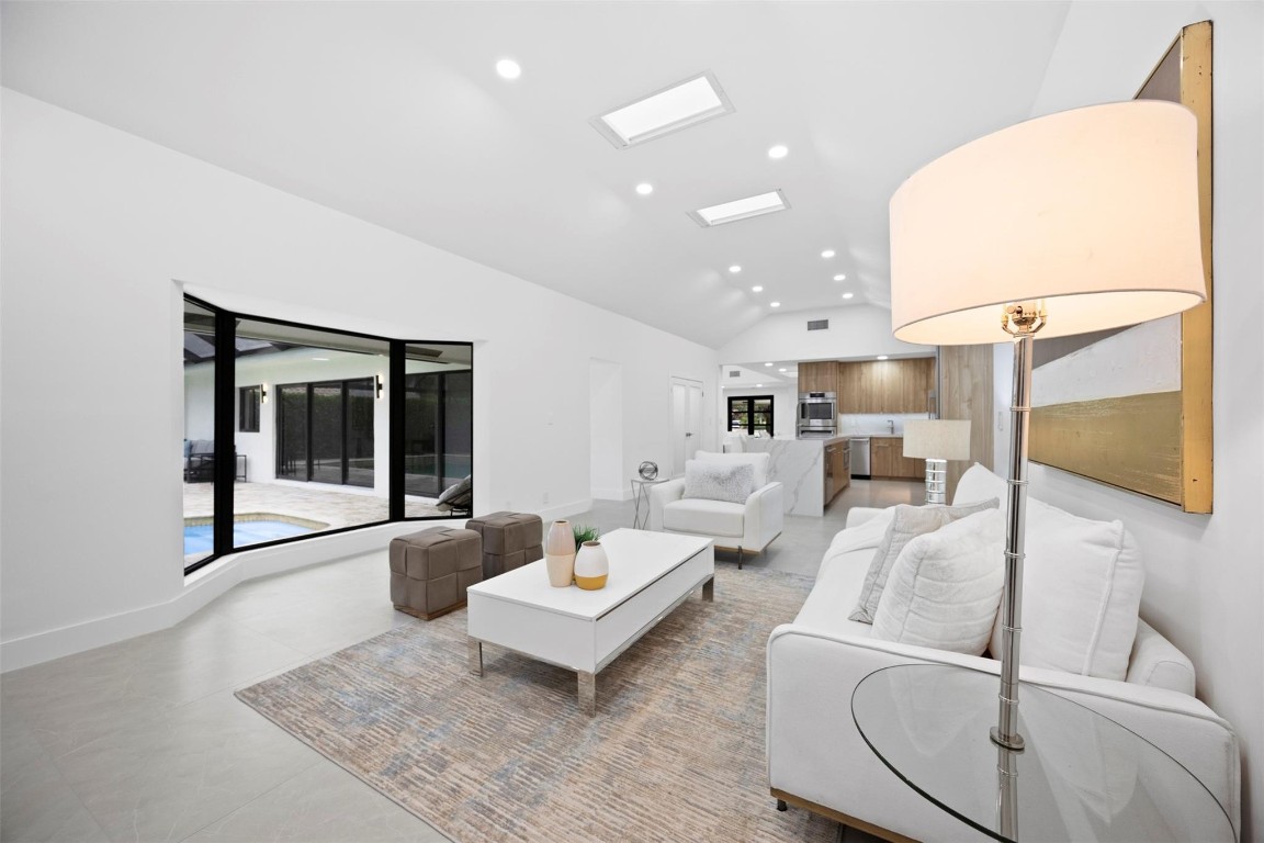 7571 Estrella Circle, Boca Raton