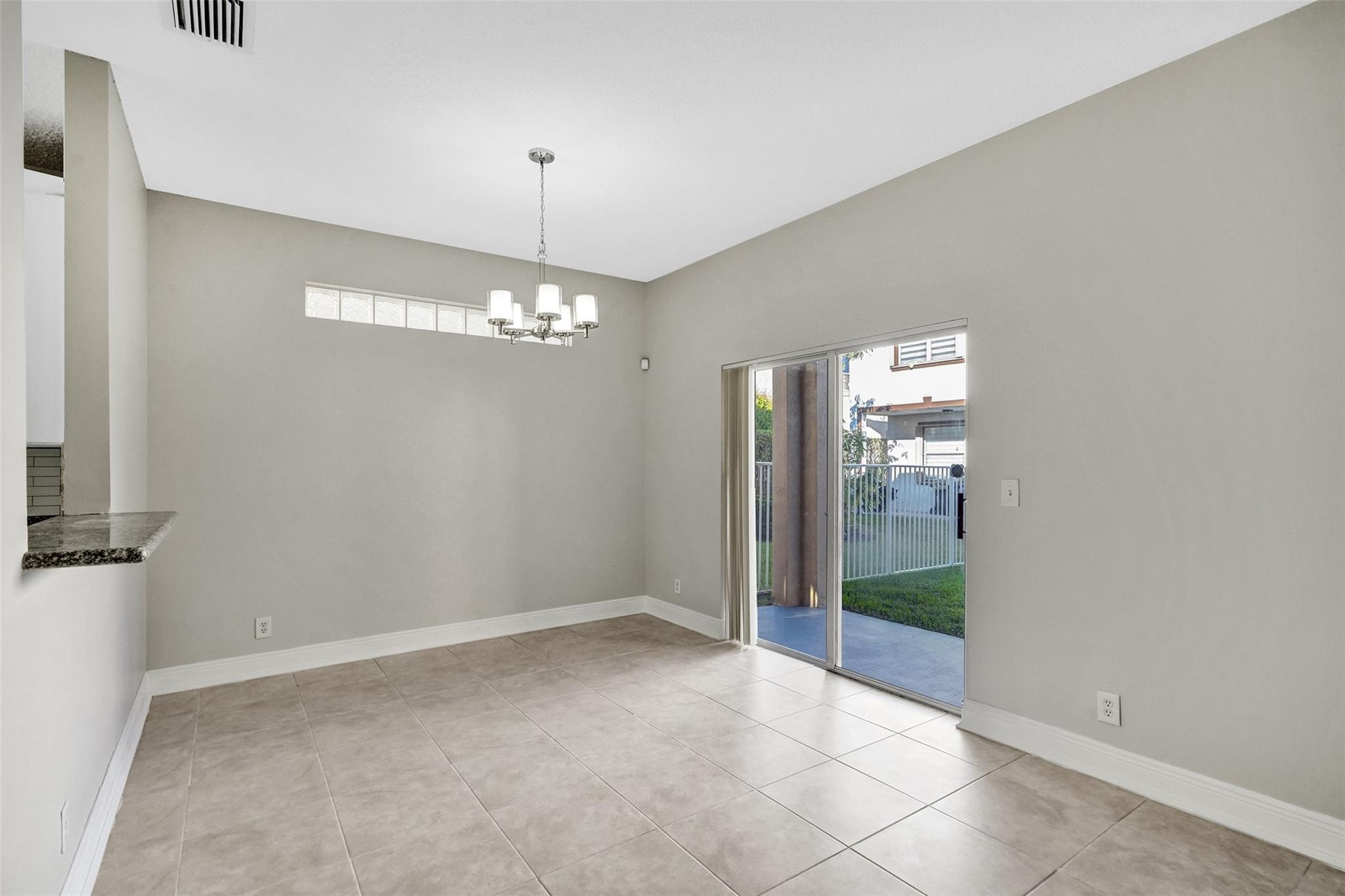 869 NW 127th Avenue