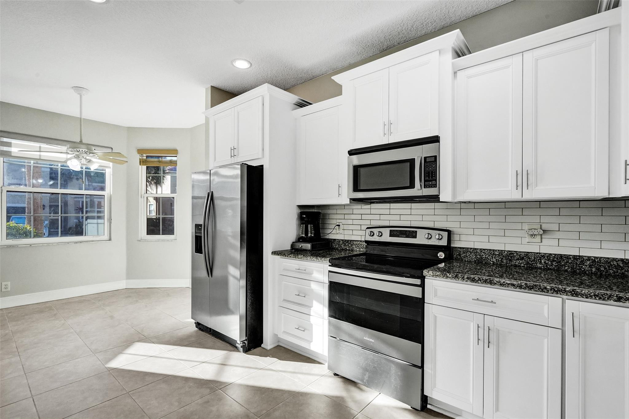 869 NW 127th Avenue