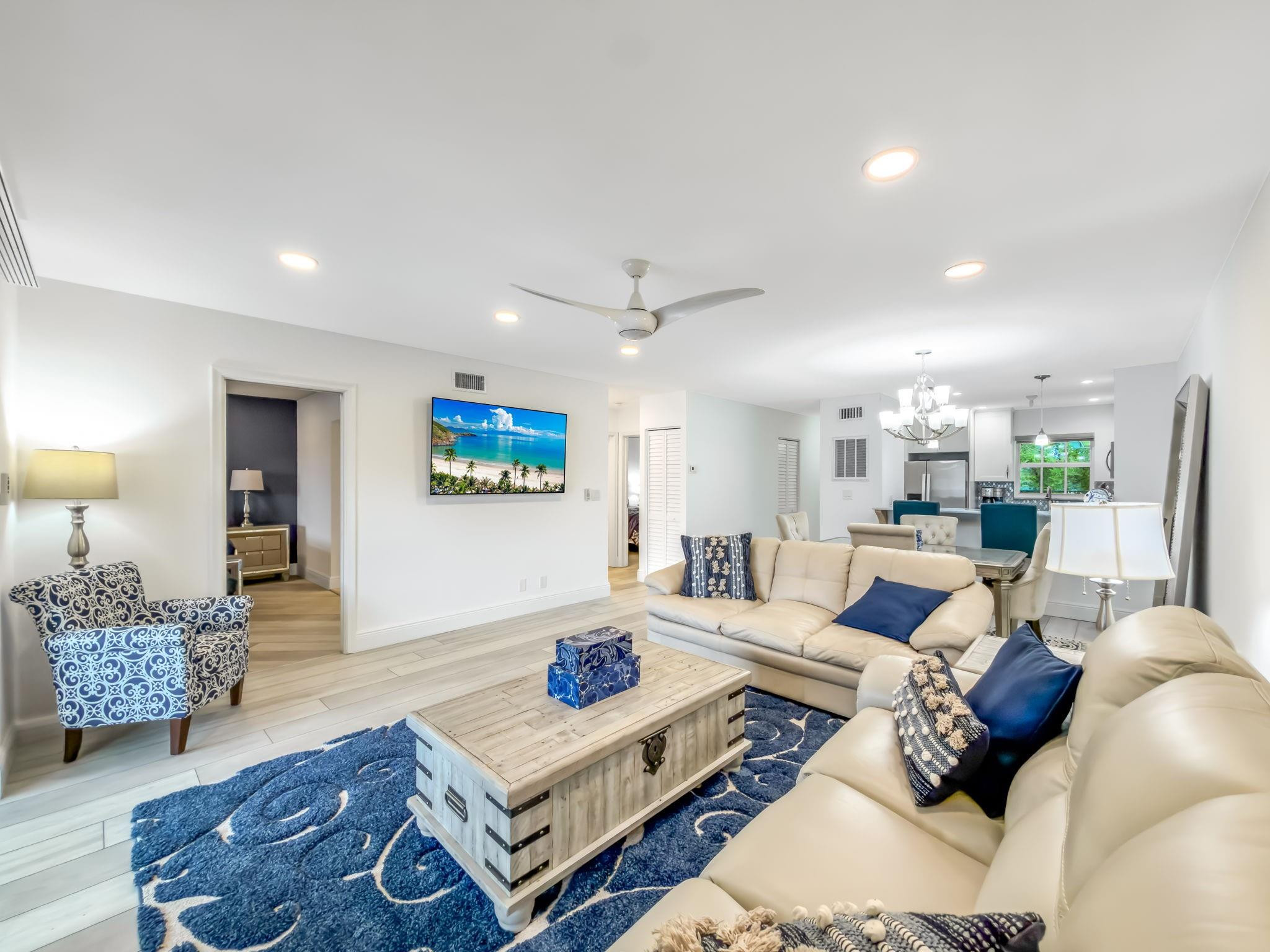 2301 NE 36th Street 202