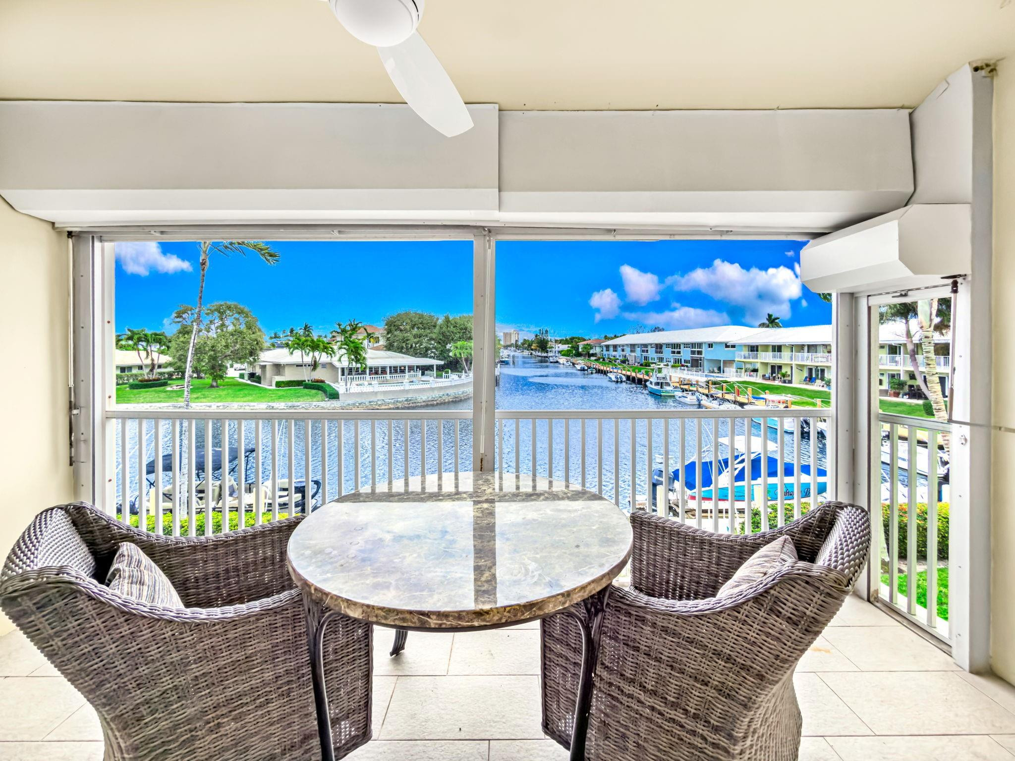 2301 NE 36th Street 202