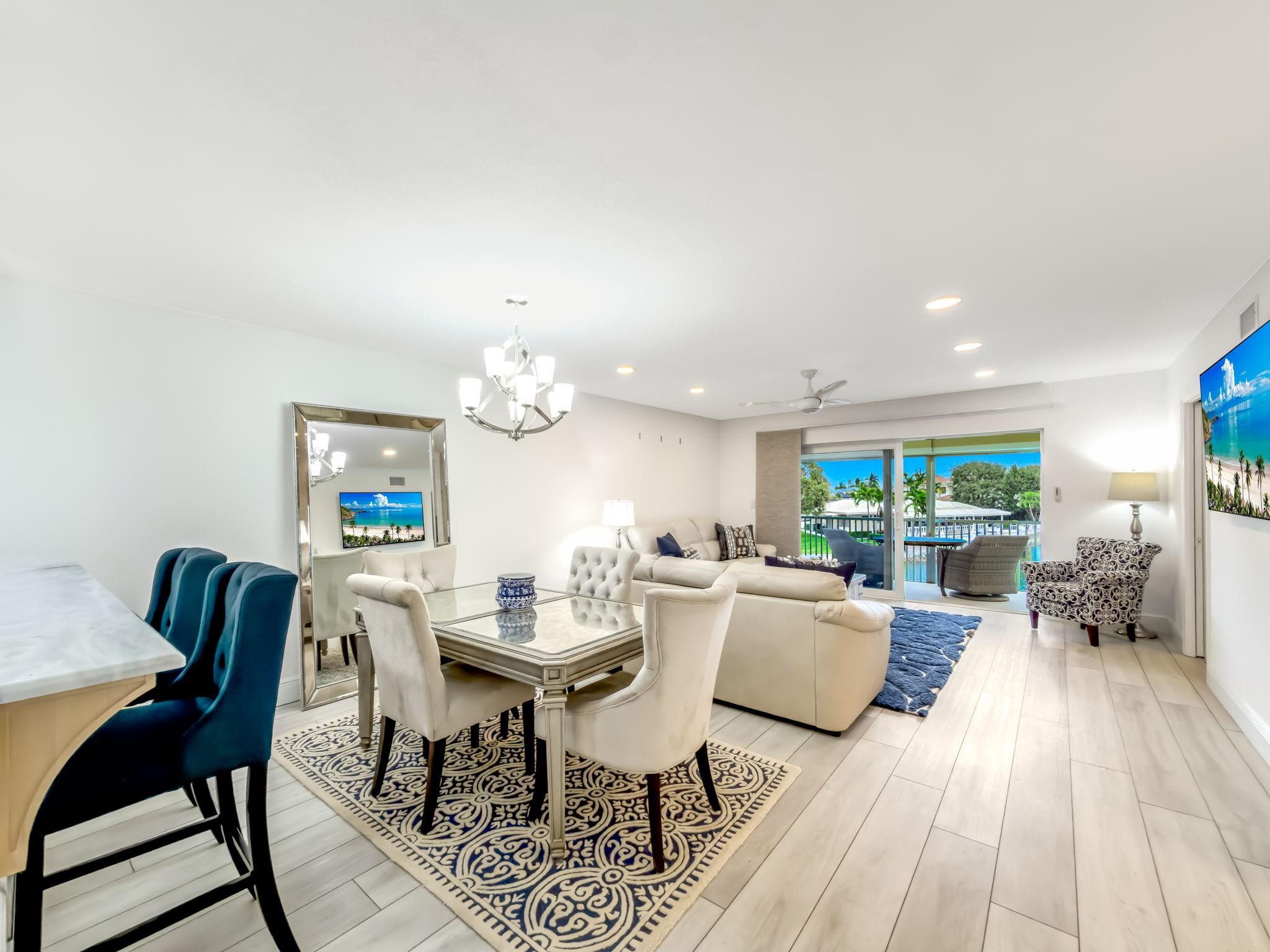 2301 NE 36th Street 202