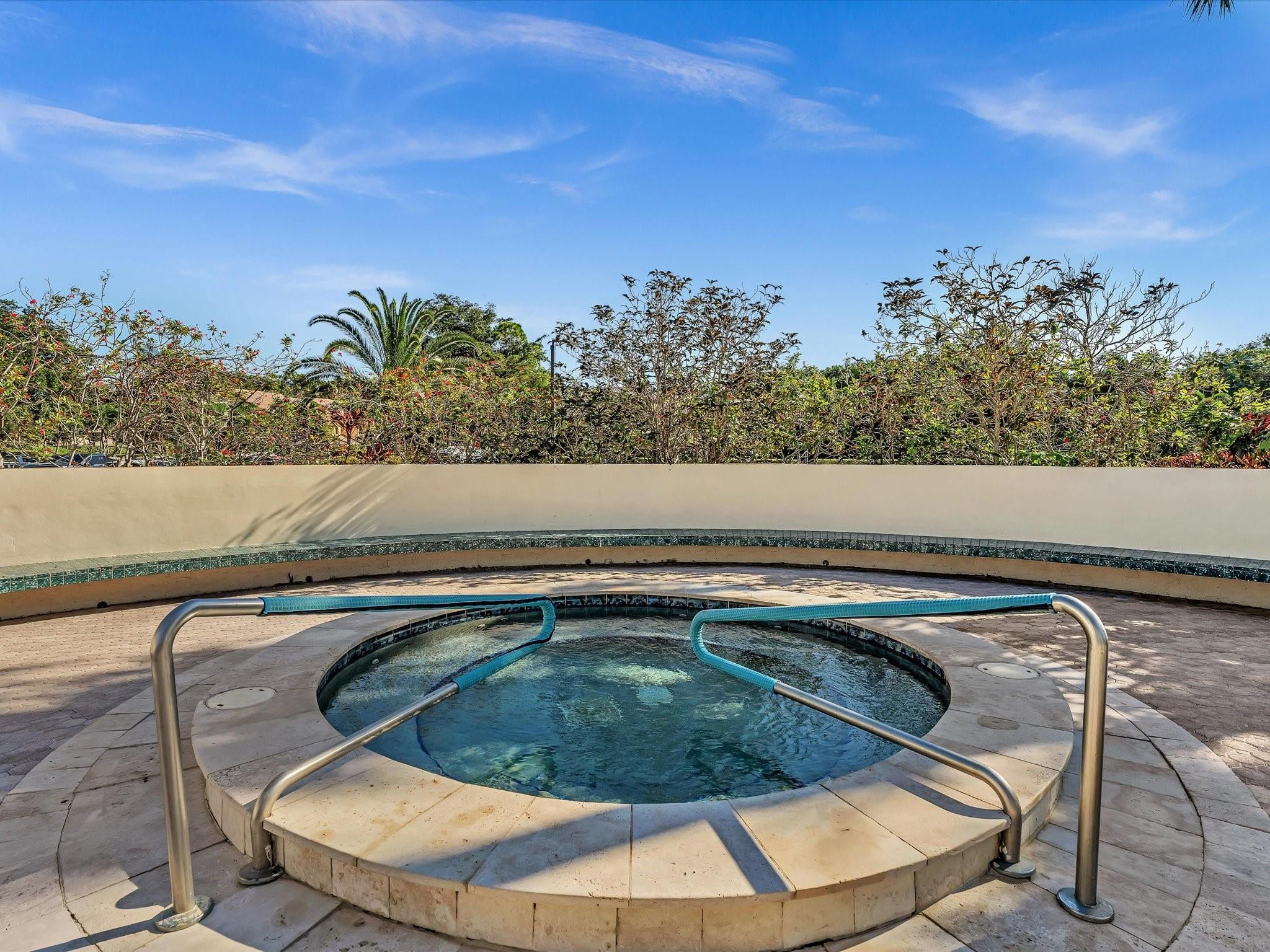 5087 Oak Hill Lane 312