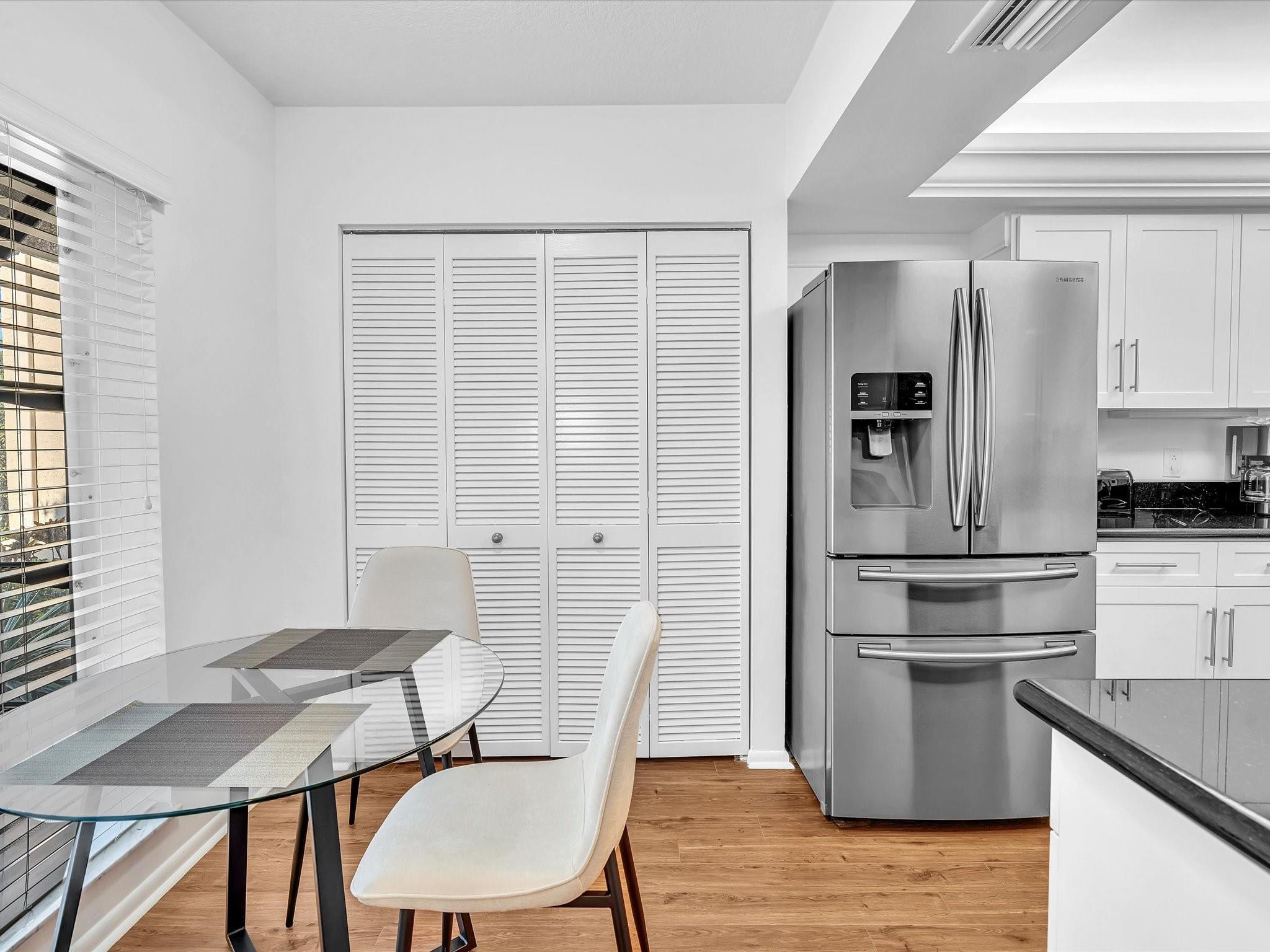 5087 Oak Hill Lane 312