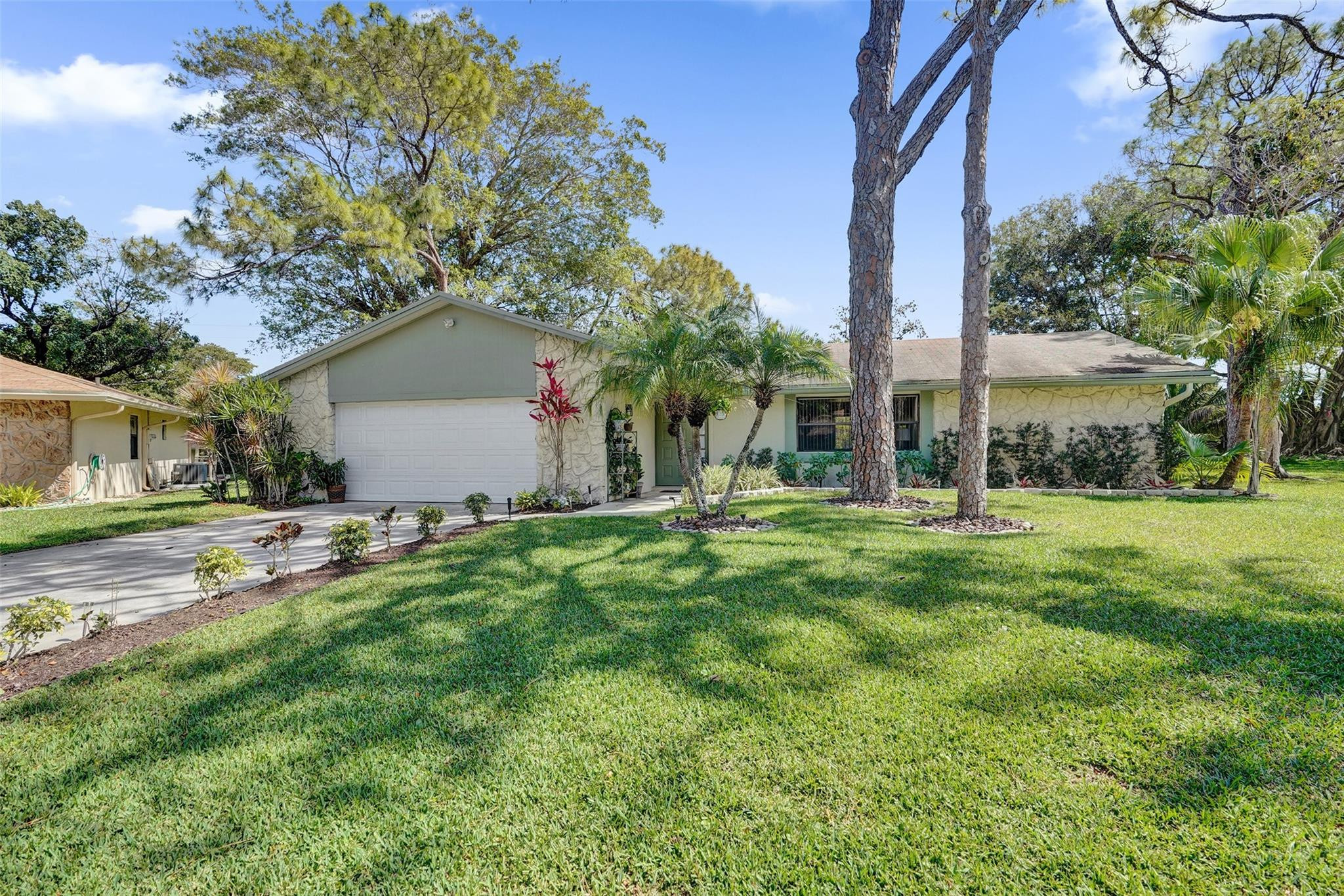 715 NW 23rd Lane