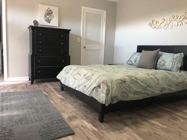 825 Center Street 26c