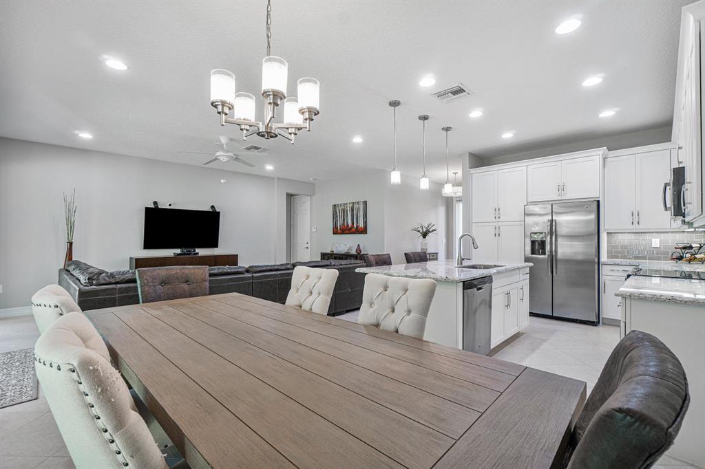 13691 Moss Agate Avenue