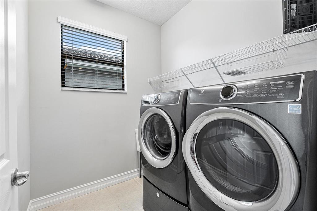 13691 Moss Agate Avenue