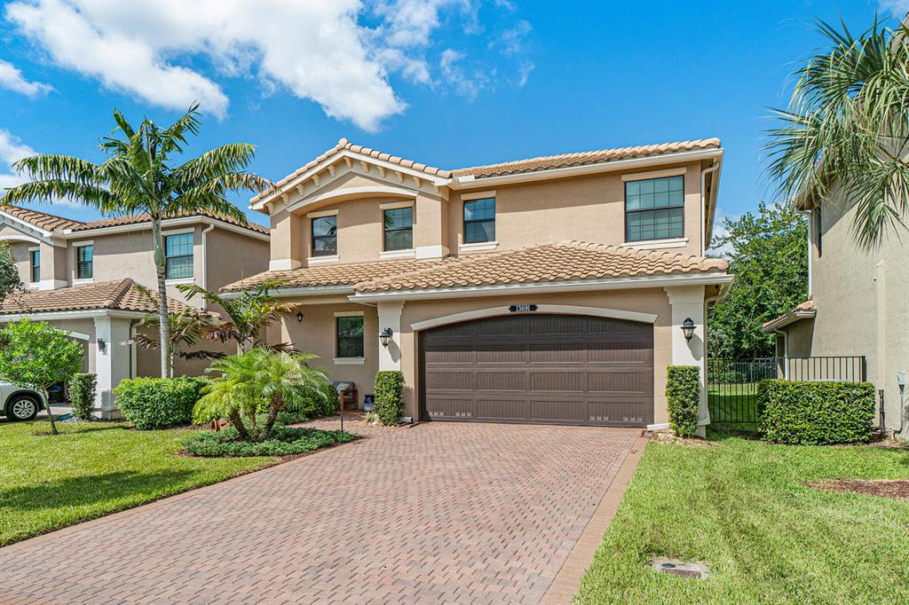 13691 Moss Agate Avenue