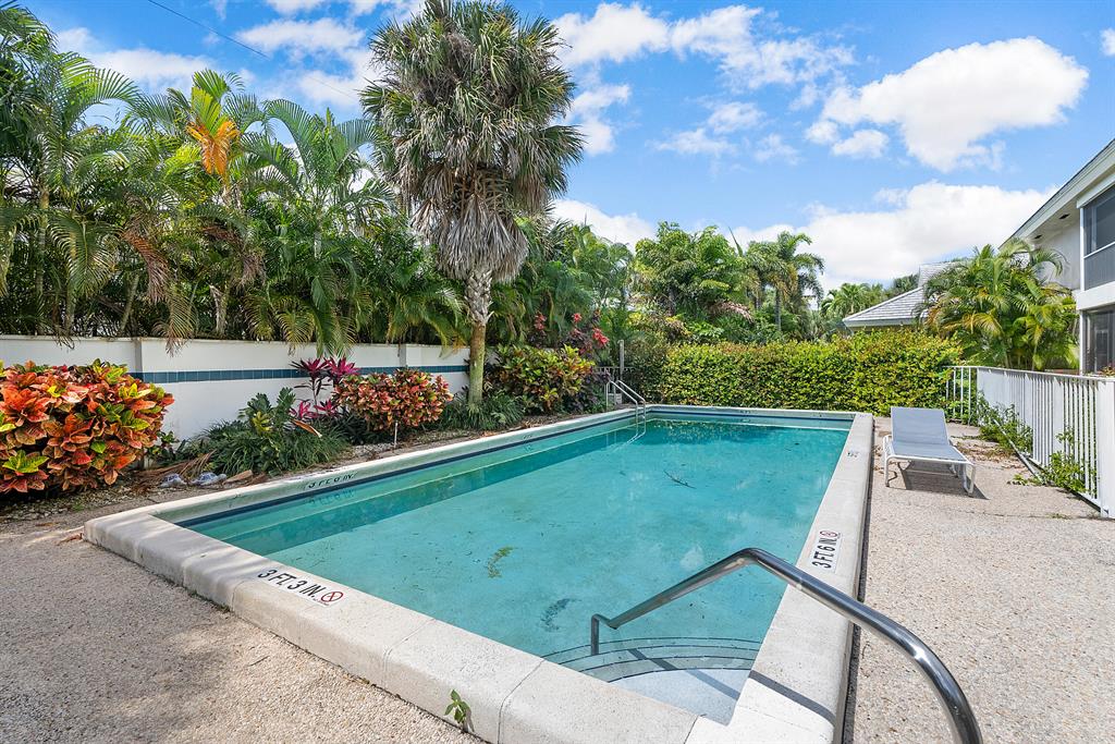 660 Forsyth Street Unit: 7