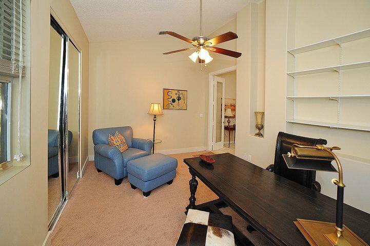 2464 NW 59th Street Unit: 1103