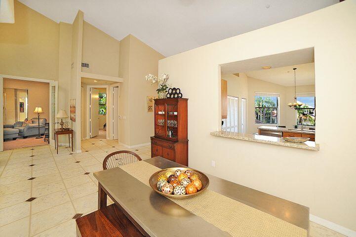 2464 NW 59th Street Unit: 1103