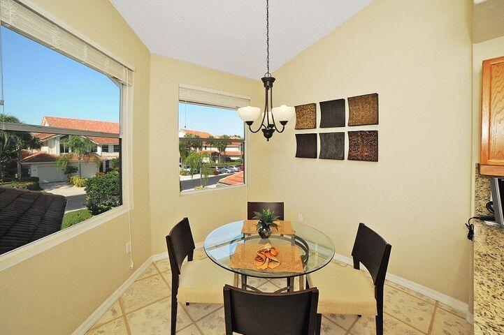 2464 NW 59th Street Unit: 1103