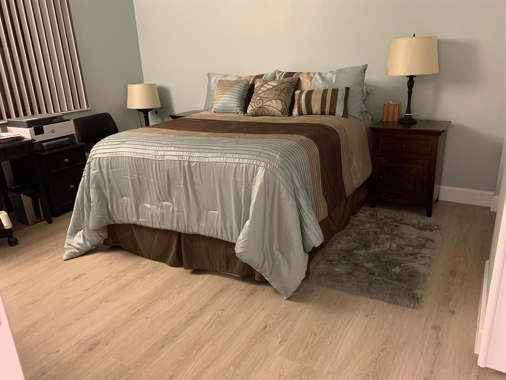 5 E Lexington Lane E Unit: A
