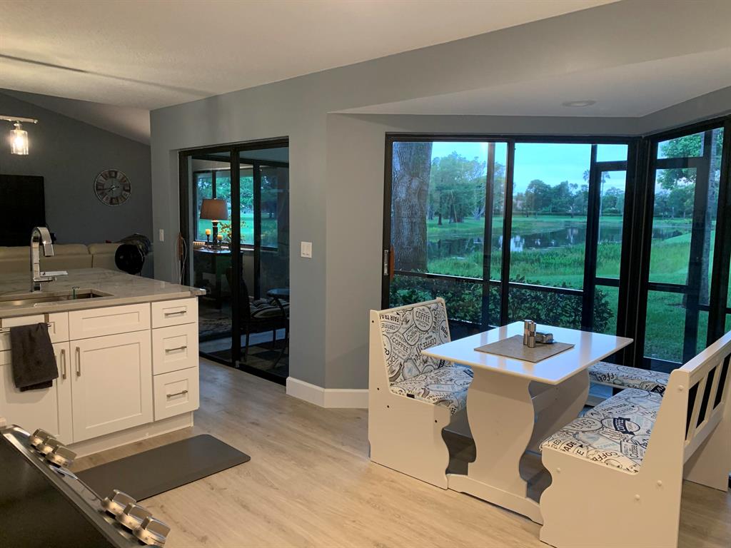 5 E Lexington Lane E Unit: A