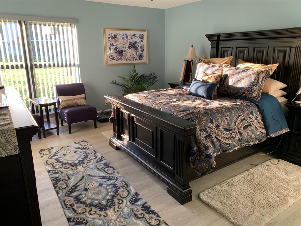 5 E Lexington Lane E Unit: A