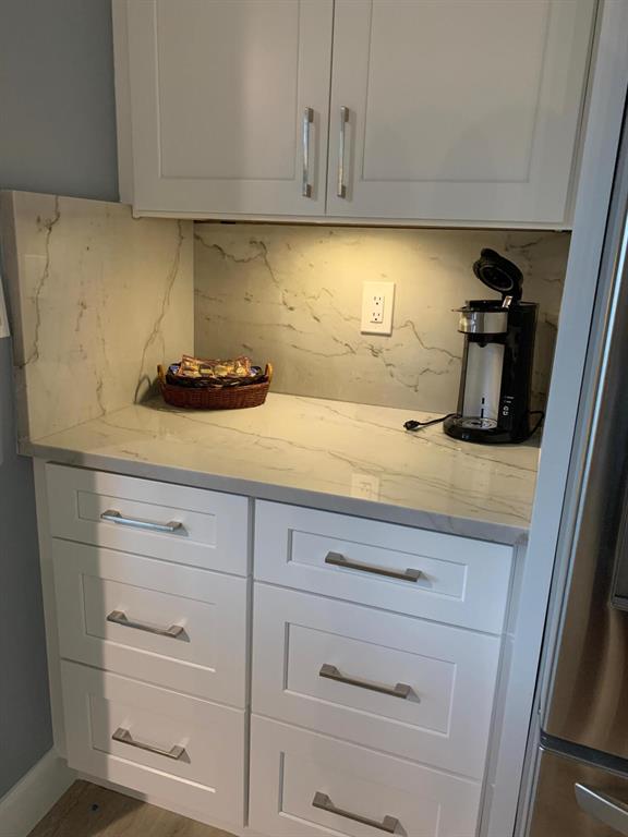5 E Lexington Lane E Unit: A