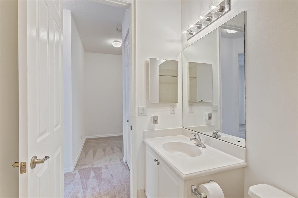 1448 Corbison Point Place