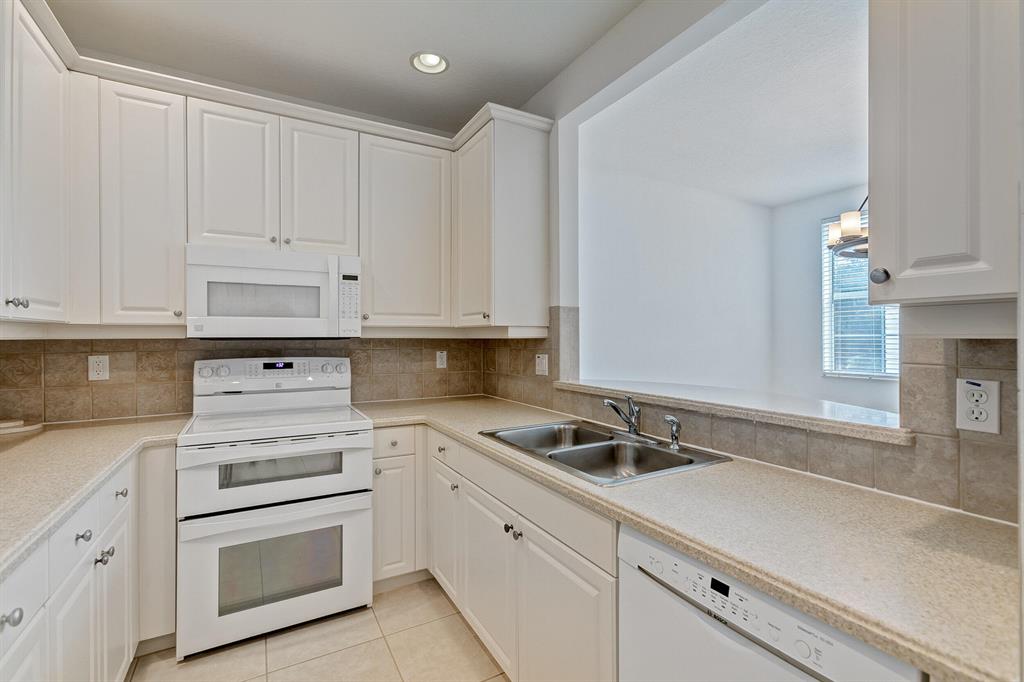 1448 Corbison Point Place