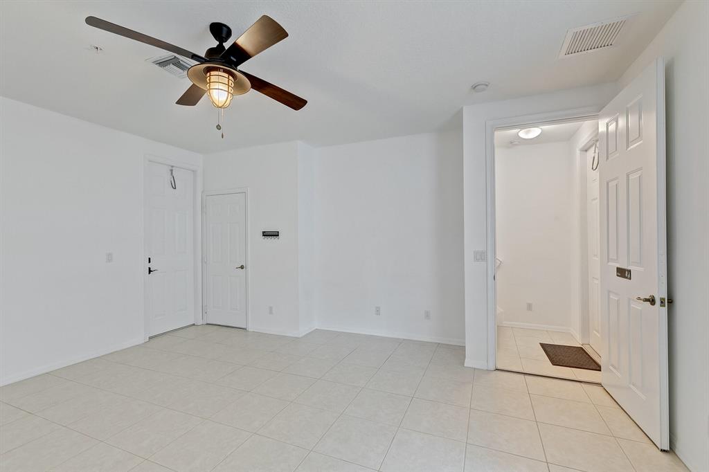 1448 Corbison Point Place