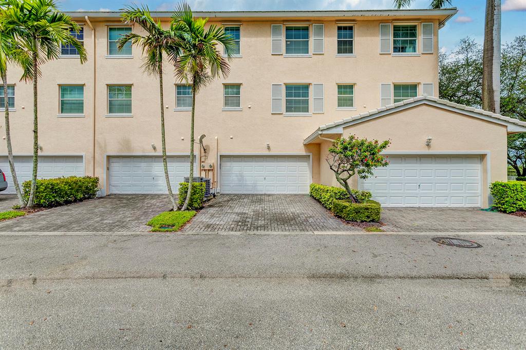 1448 Corbison Point Place