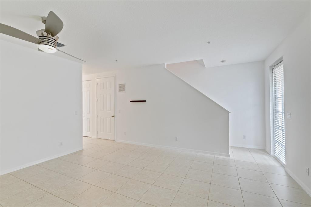 1448 Corbison Point Place