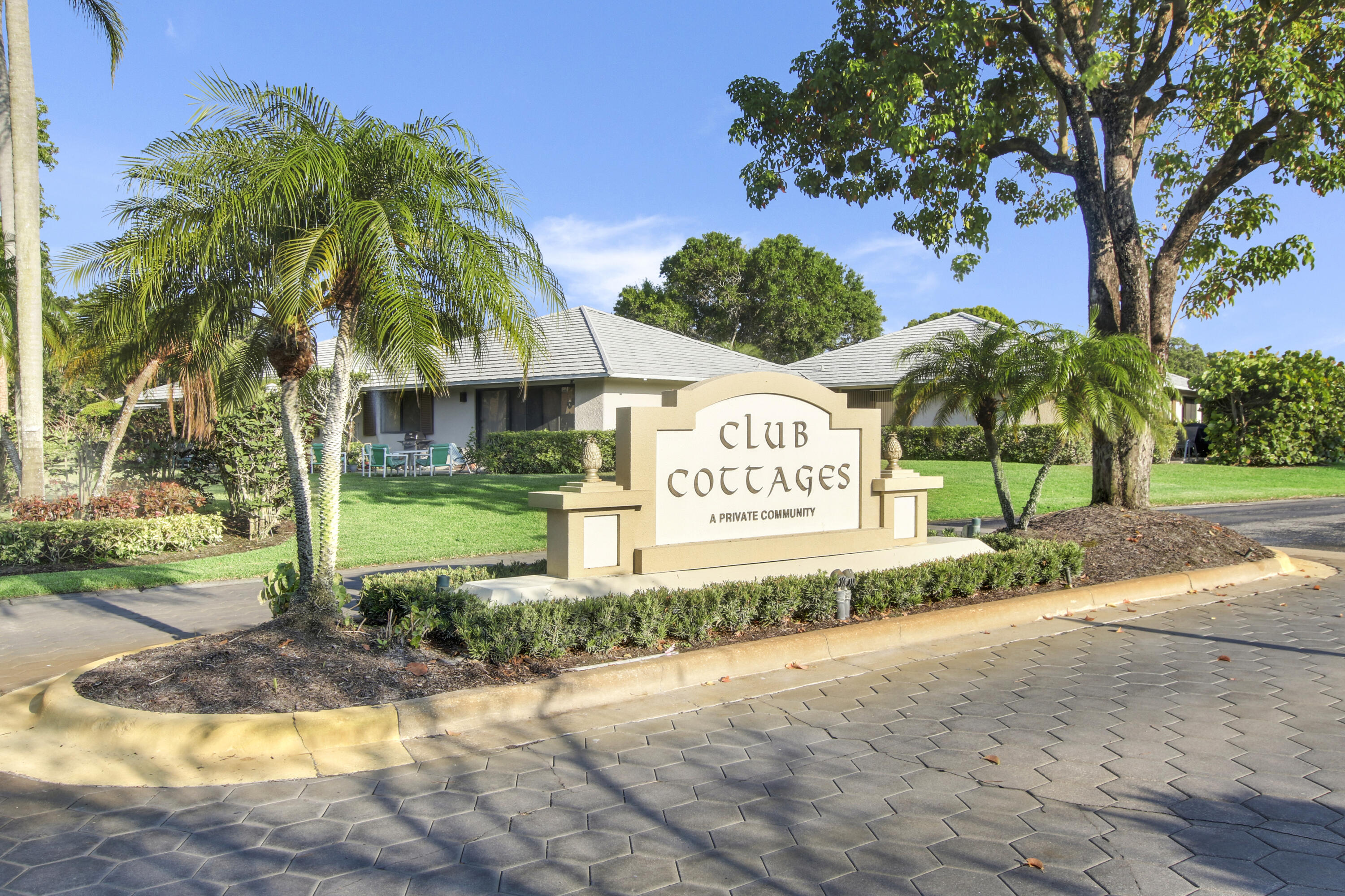 222 Club Drive