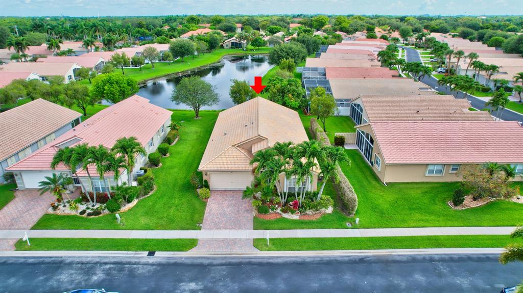5881 Royal Club Drive