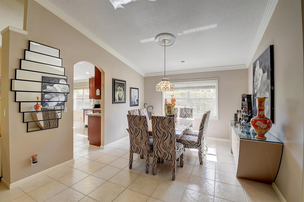 5881 Royal Club Drive