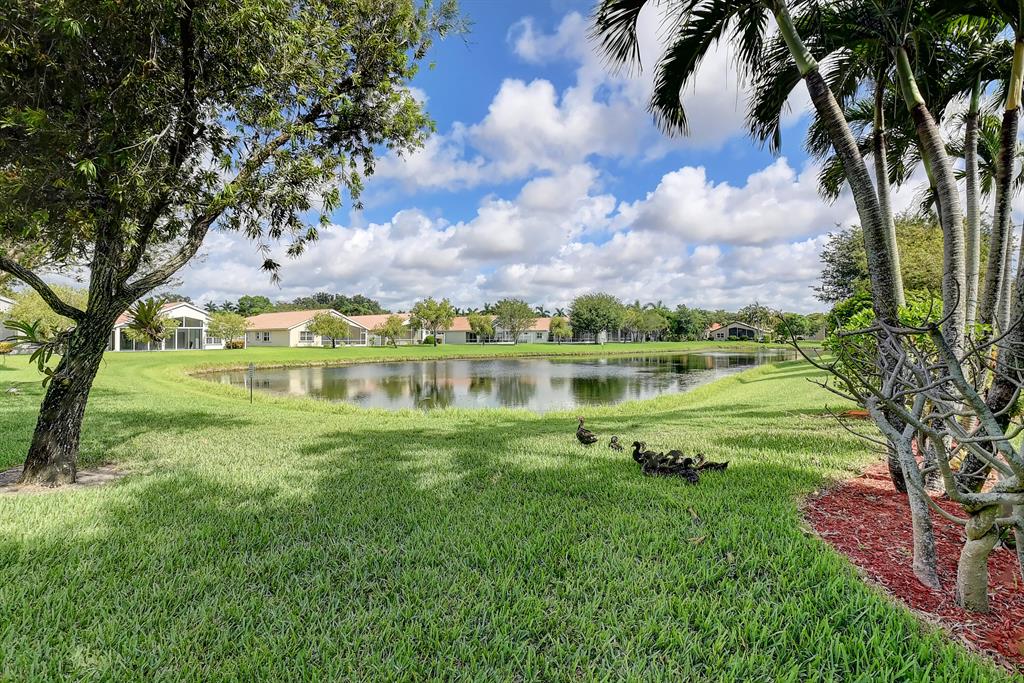 5881 Royal Club Drive