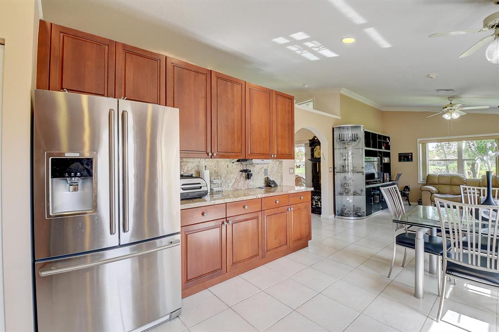 5881 Royal Club Drive