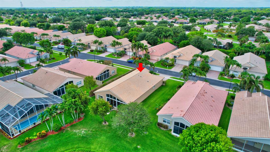 5881 Royal Club Drive