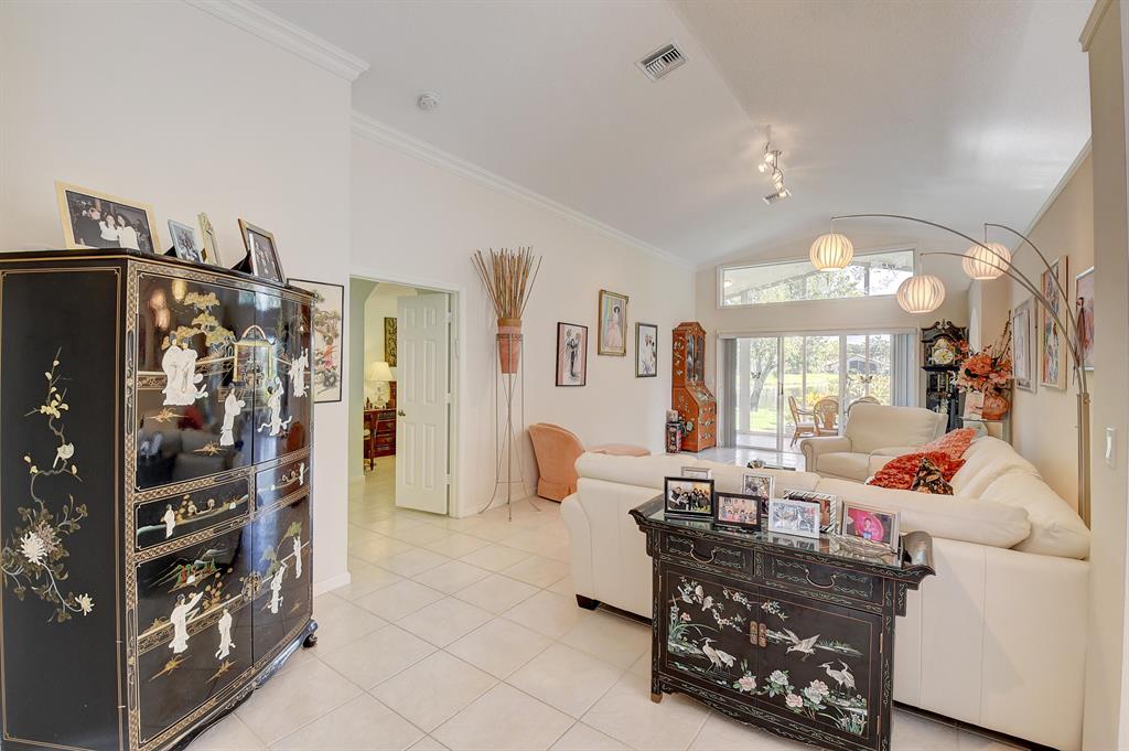 5881 Royal Club Drive