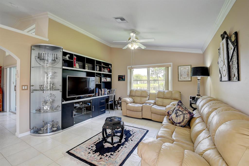 5881 Royal Club Drive