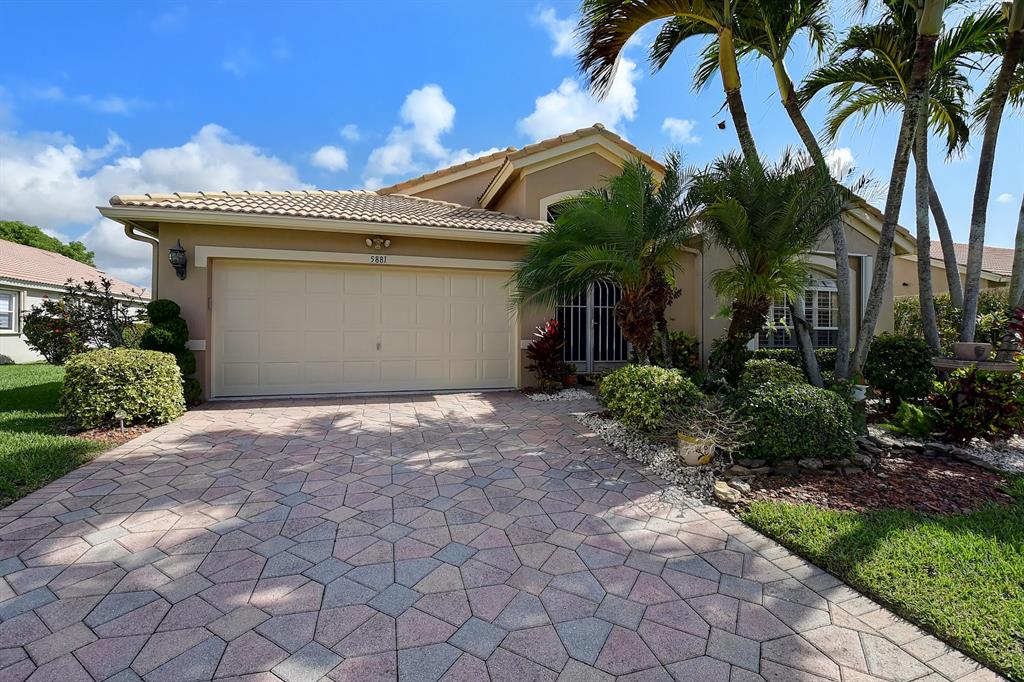 5881 Royal Club Drive
