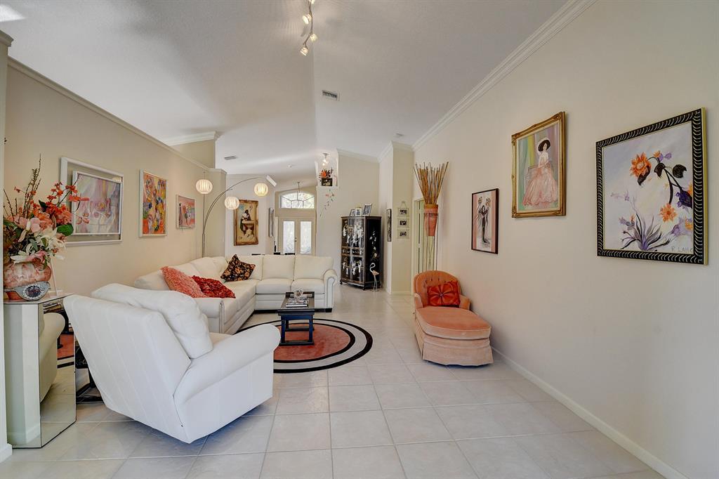 5881 Royal Club Drive