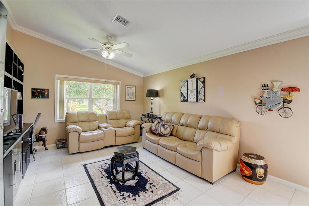 5881 Royal Club Drive