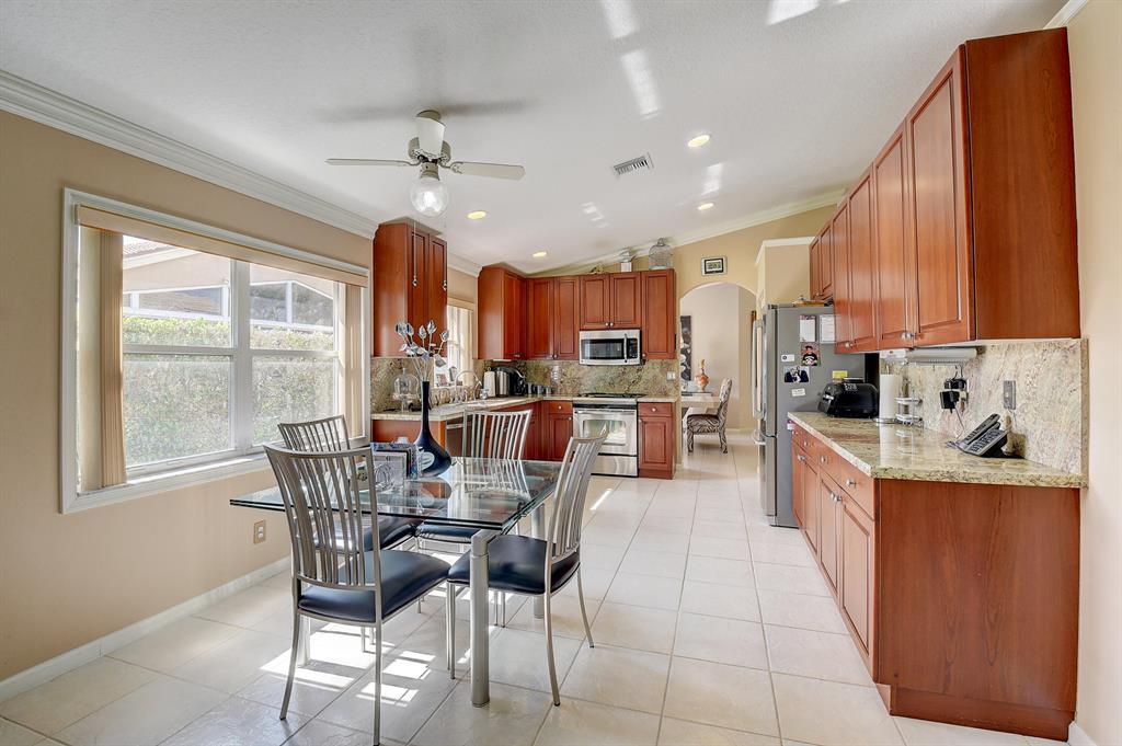 5881 Royal Club Drive