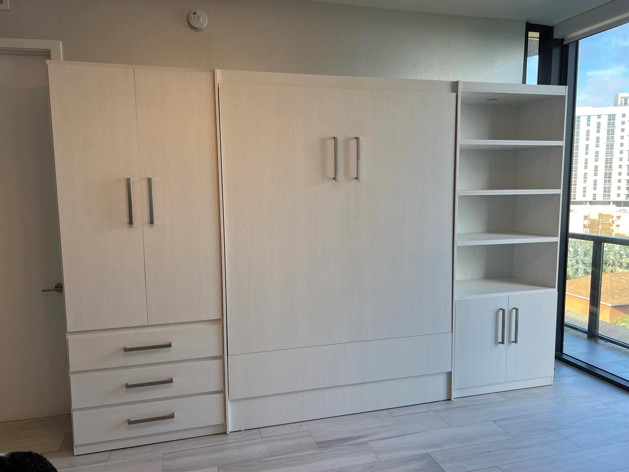 201 SW 17th Road Unit: 810
