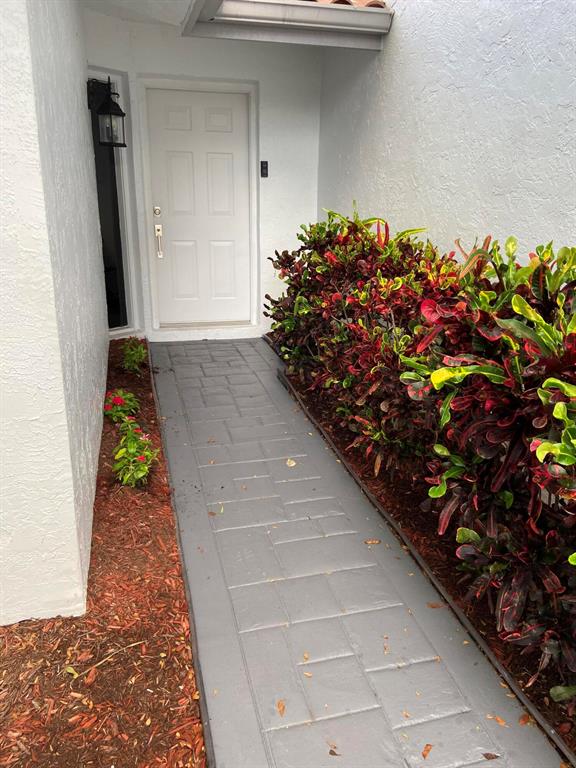 2053 NW 52nd Street