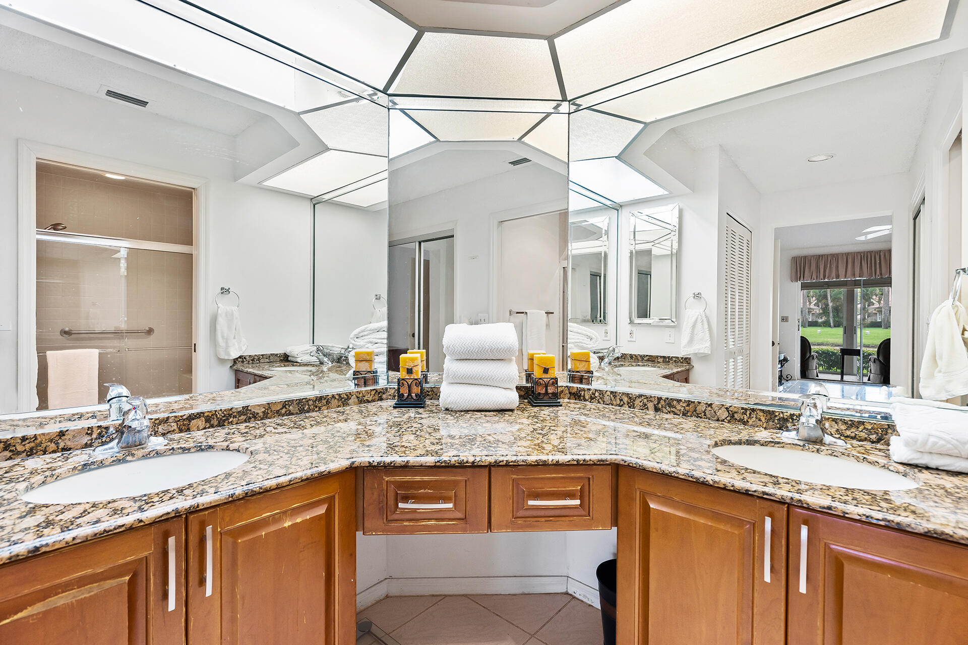 11121 Rios Road Unit: Rd