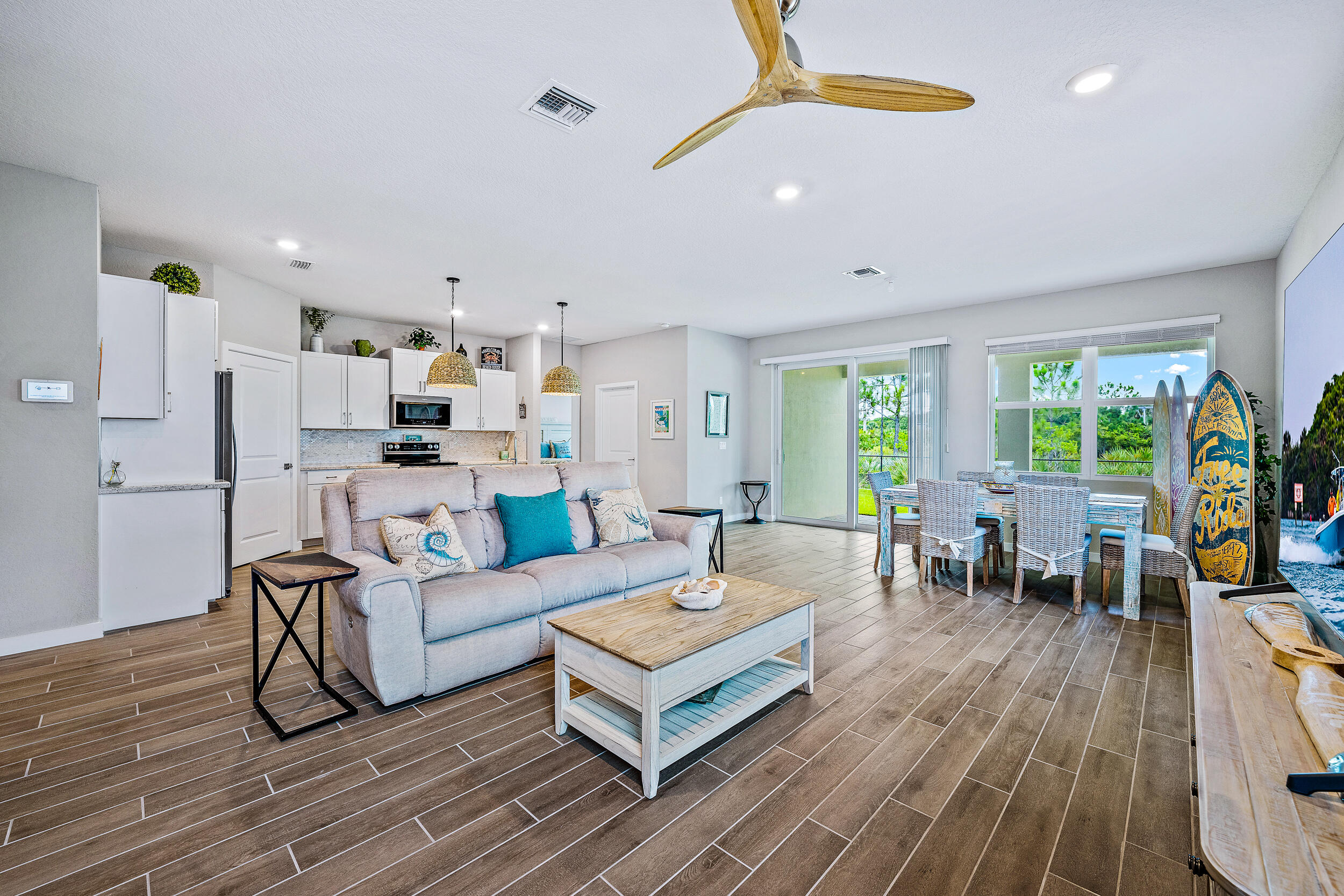 4464 NW King Court