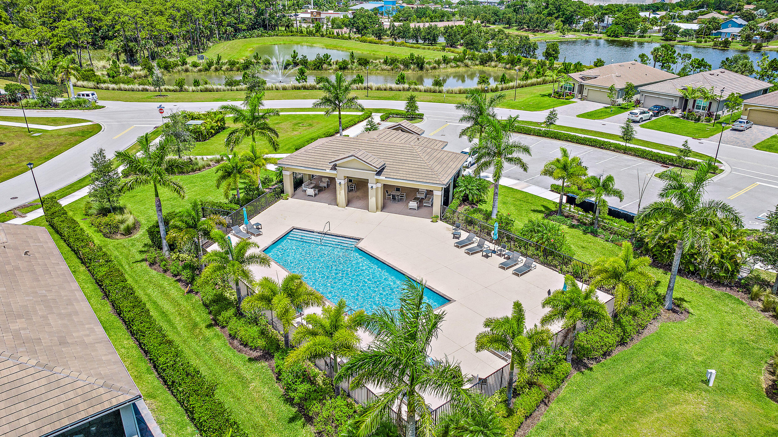4464 NW King Court