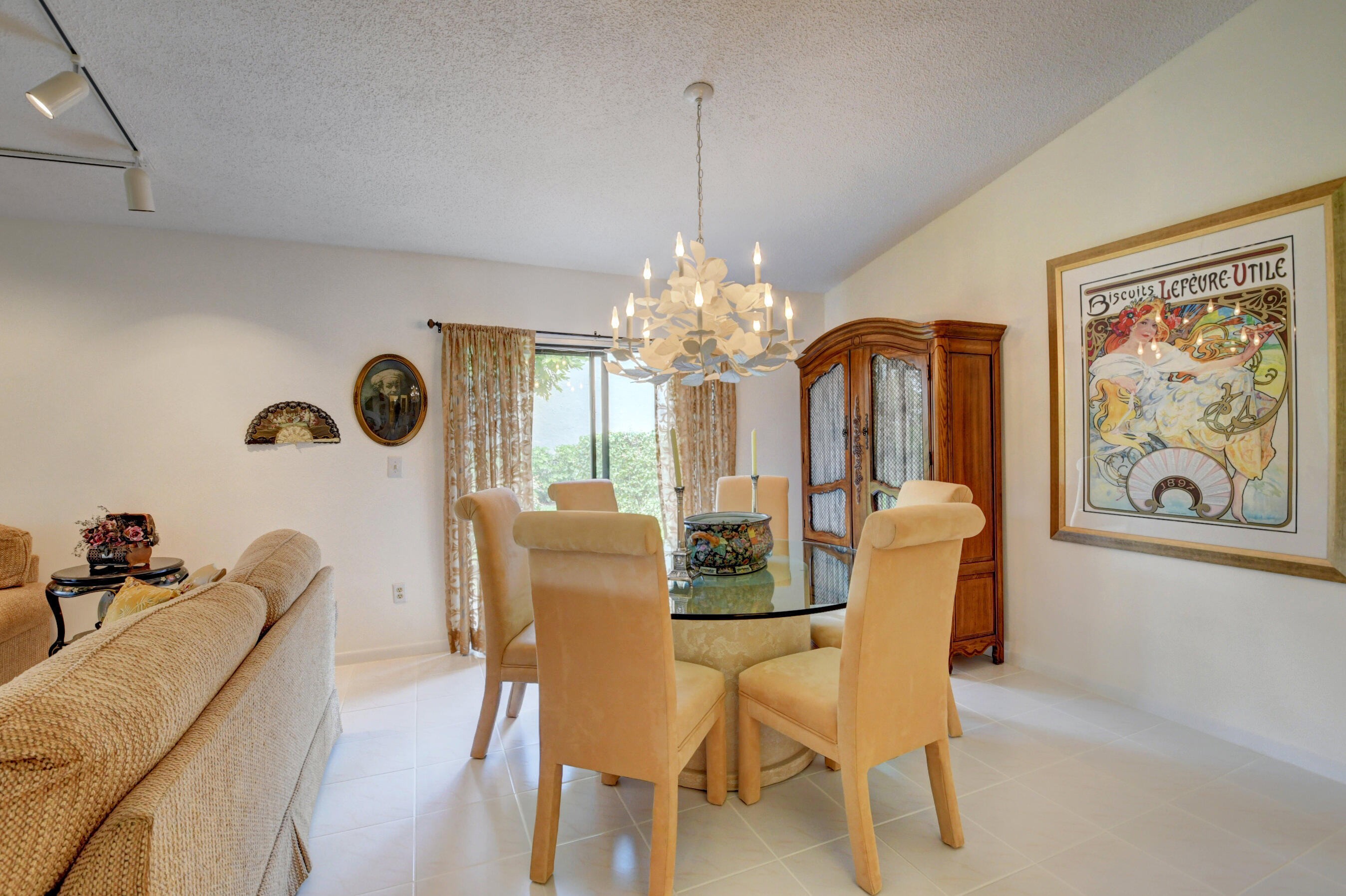 35 Westgate Lane Unit: D